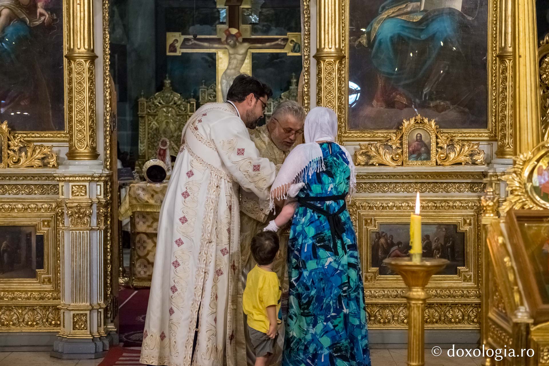 Prima promoție a Facultății de Teologie din Iași a împlinit 25 de ani