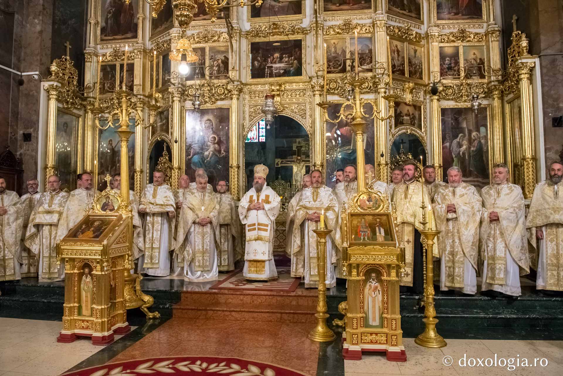Prima promoție a Facultății de Teologie din Iași a împlinit 25 de ani