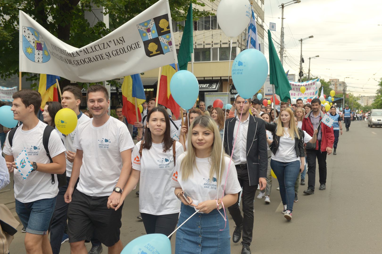 IPS Mitropolit Teofan prezent la Marșul Absolvenților 2018: „Dumnezeu vrea să fiți mulțumiți de tot ceea ce ați învățat”