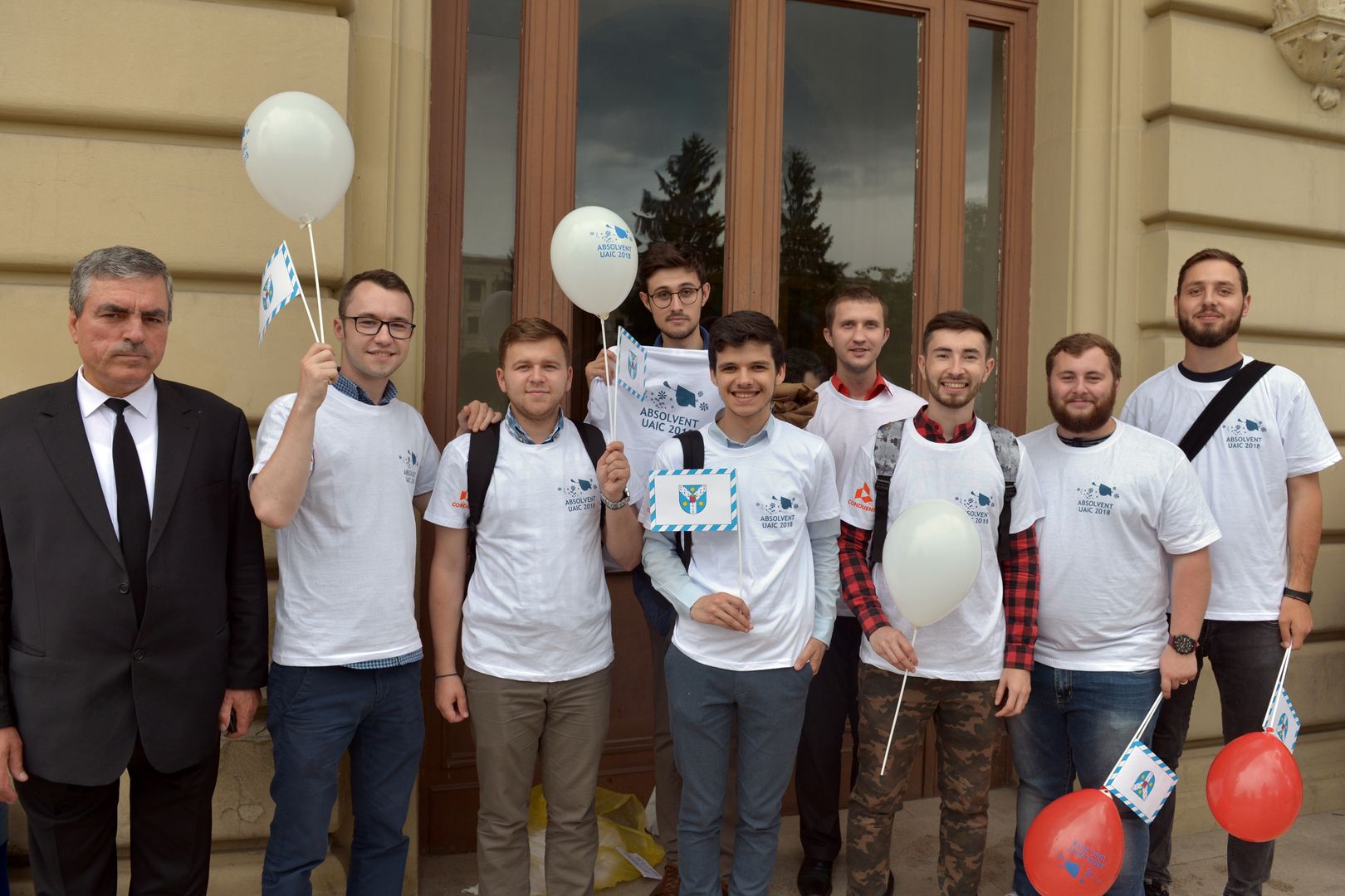 IPS Mitropolit Teofan prezent la Marșul Absolvenților 2018: „Dumnezeu vrea să fiți mulțumiți de tot ceea ce ați învățat”