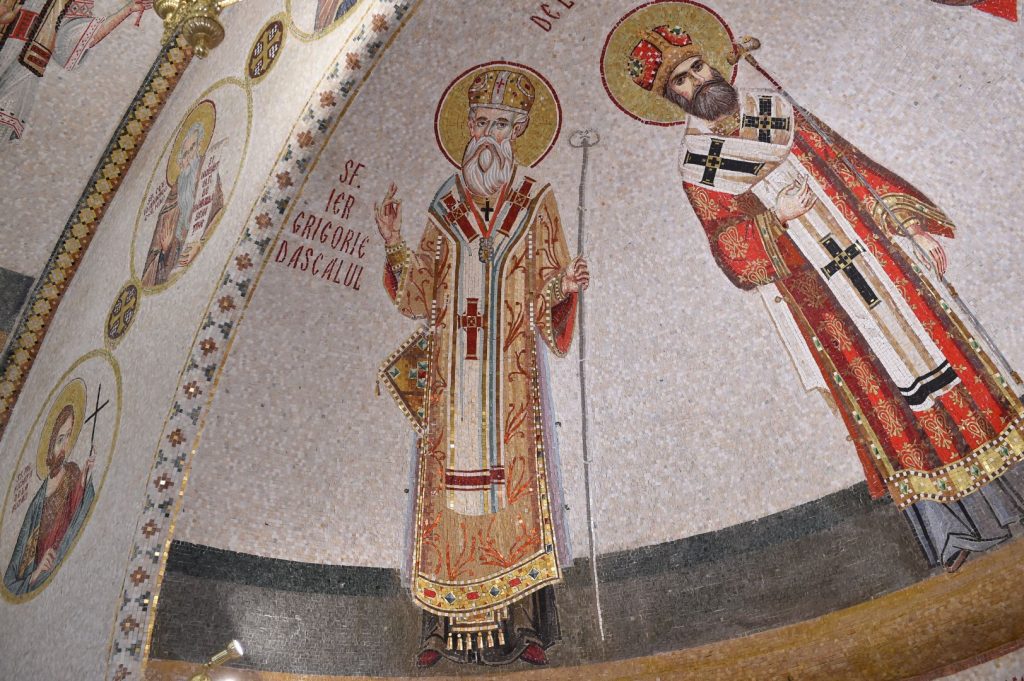 Episcopia Ortodoxă Română a Canadei a primit fragmente din moaștele Sfinților Grigorie Dascălu și Constantin Brâncoveanu
