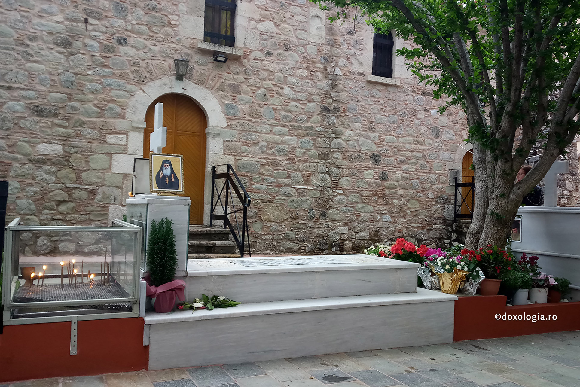 (Video) Mormântul Sfântului Iacov Tsalikis