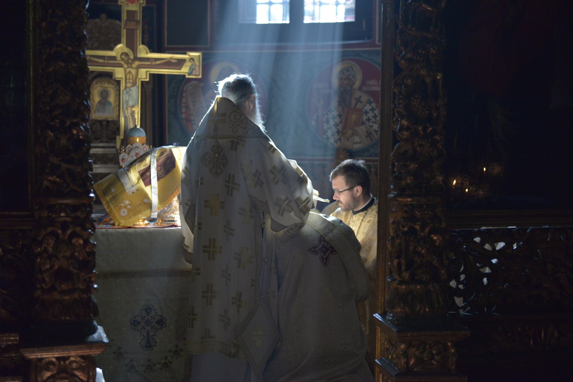 Preoții de caritate din Arhiepiscopia Iaşilor s-au întâlnit în ședința anuală