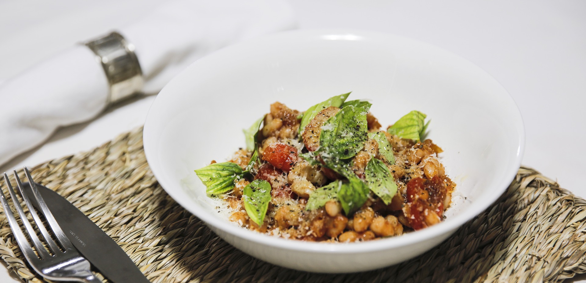 Salată de fasole cu mentă