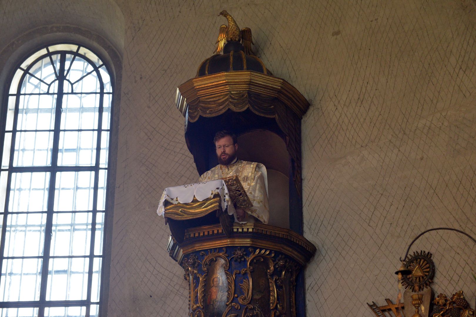 IPS Mitropolit Teofan a slujit la Biserica Vovidenia din Botoșani