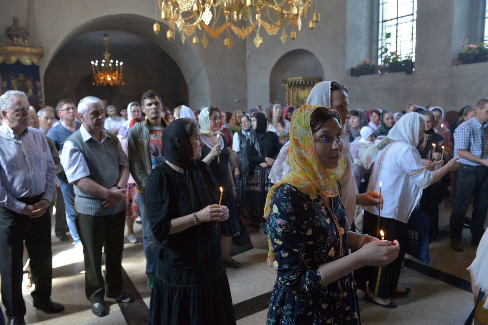 IPS Mitropolit Teofan a slujit la Biserica Vovidenia din Botoșani