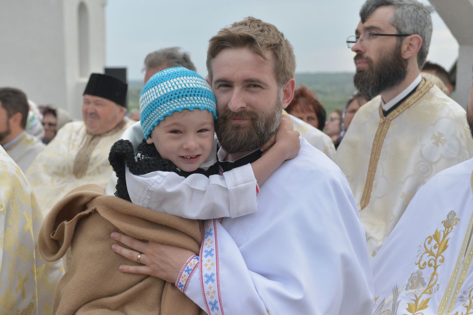 IPS Teofan la Parohia Drăgănești: „Va veni vremea când adevărații închinători se vor închina Tătălui iar aceasta este vremea Bisericii, a creștinilor”