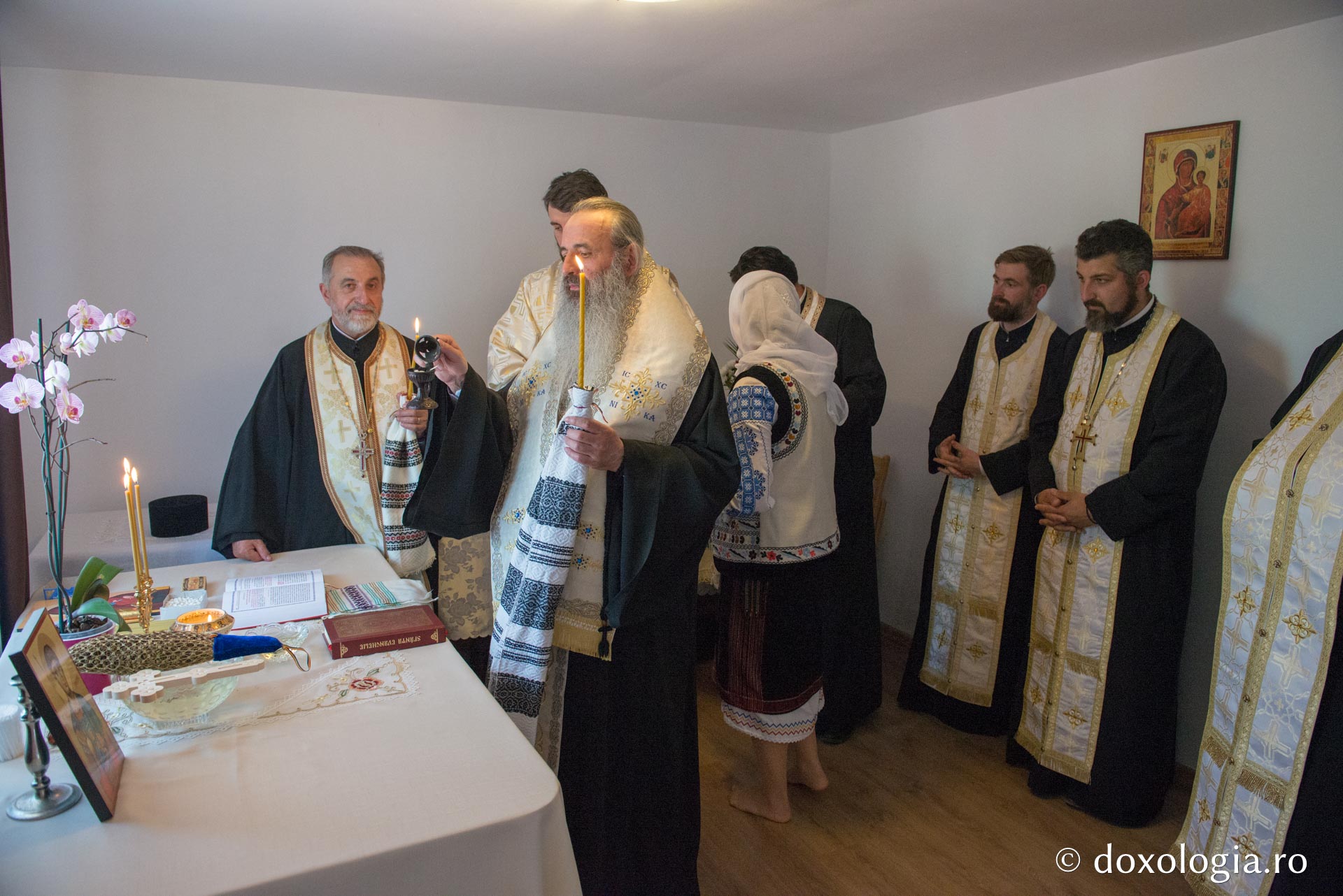 Punerea pietrei de temelie pentru noua biserică din Parohia Rediu-Răuseni