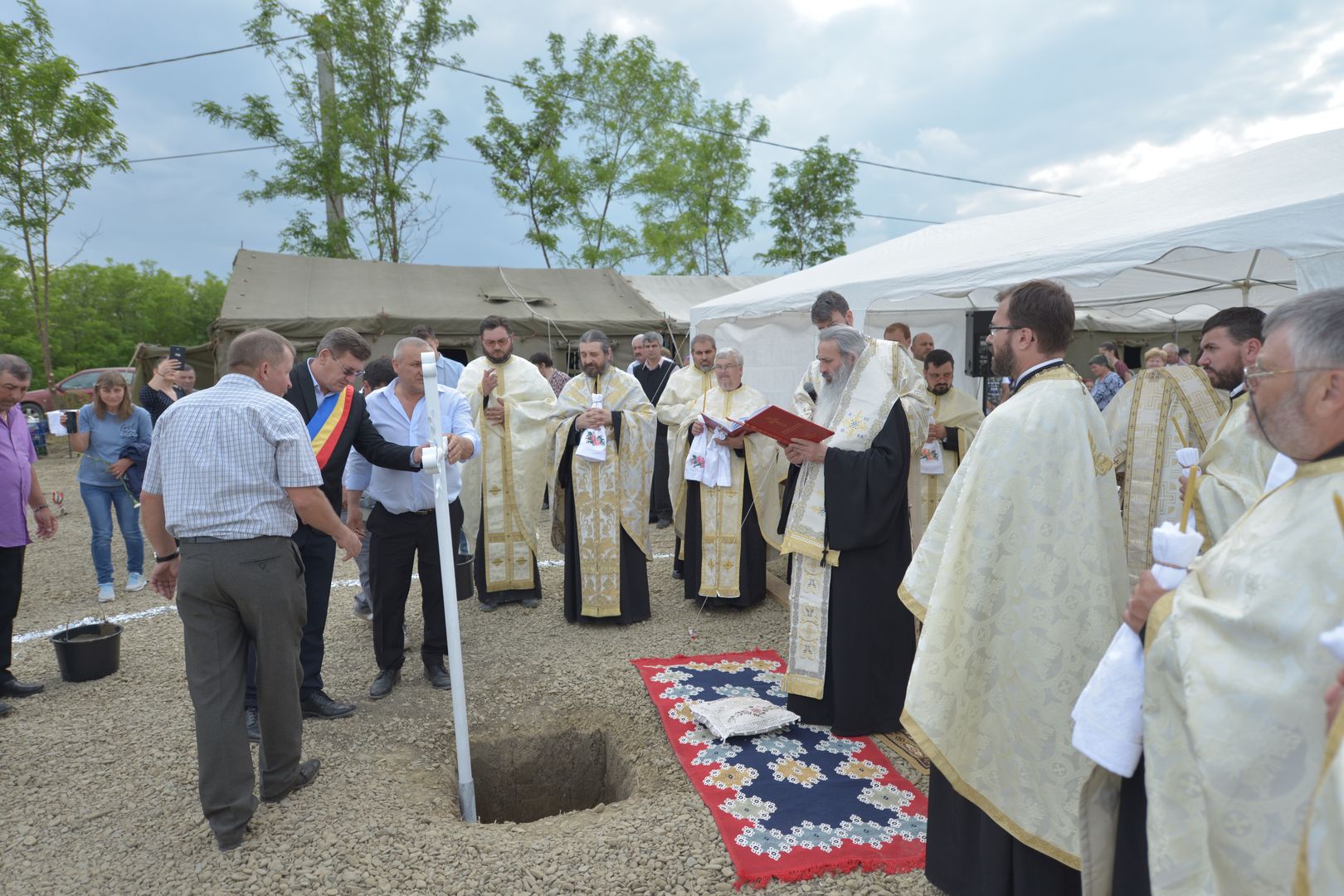 Punerea pietrei de temelie pentru noua biserică din Podul Jijiei