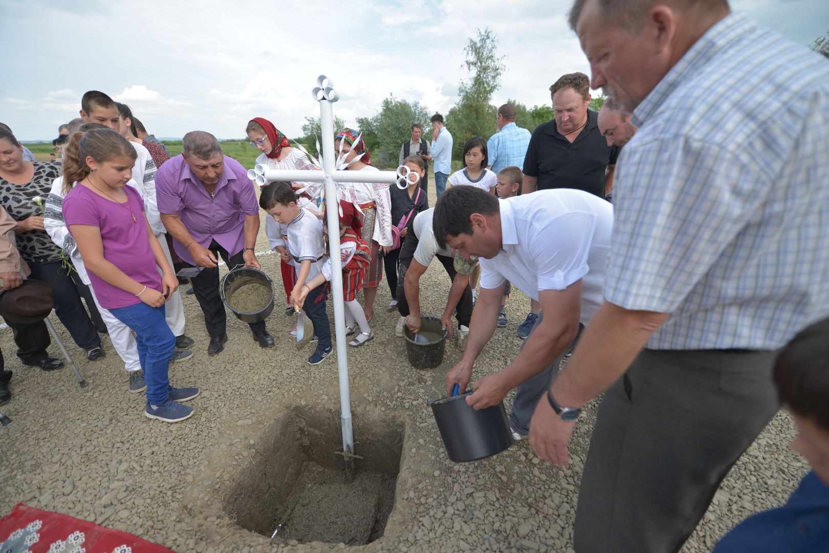 Punerea pietrei de temelie pentru noua biserică din Podul Jijiei