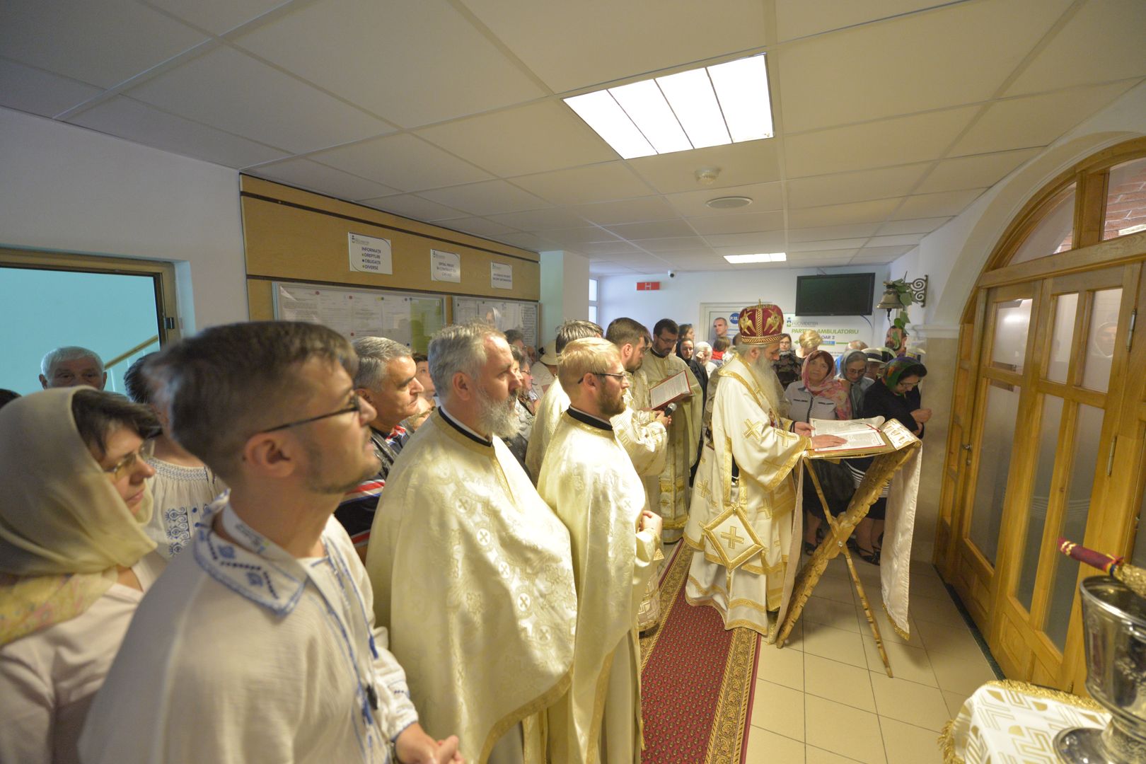 Paraclisul „Sfânta Treime” al Spitalului Providența a fost târnosit