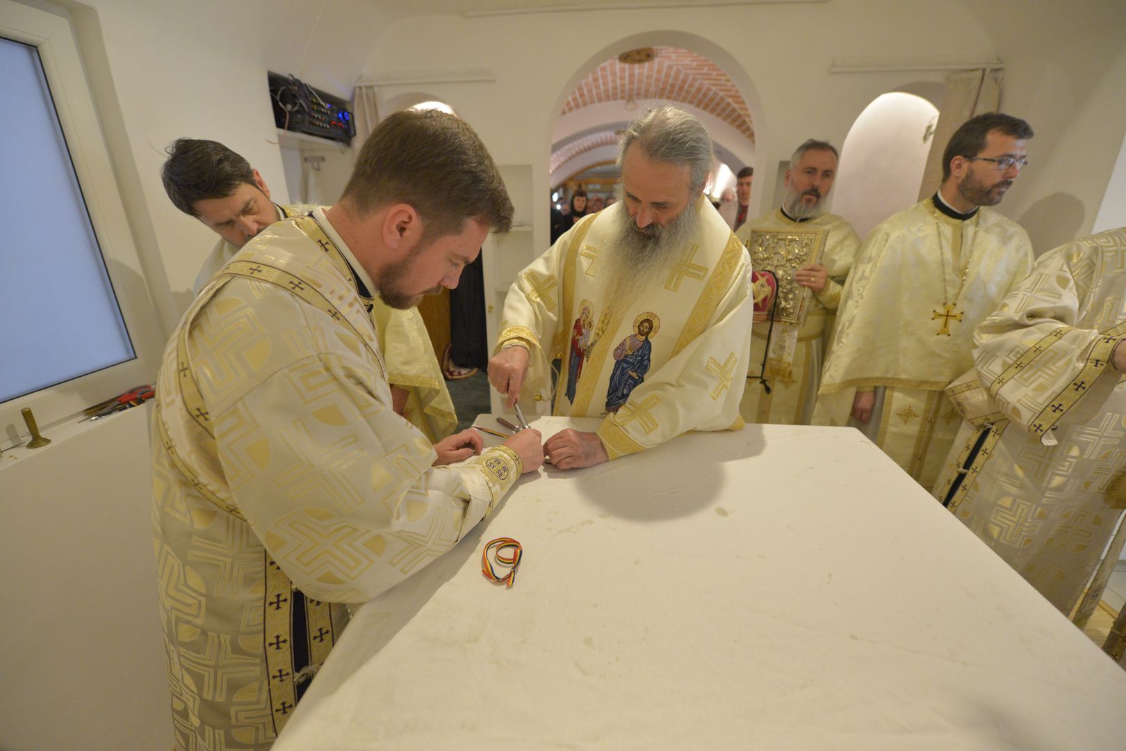 Paraclisul „Sfânta Treime” al Spitalului Providența a fost târnosit