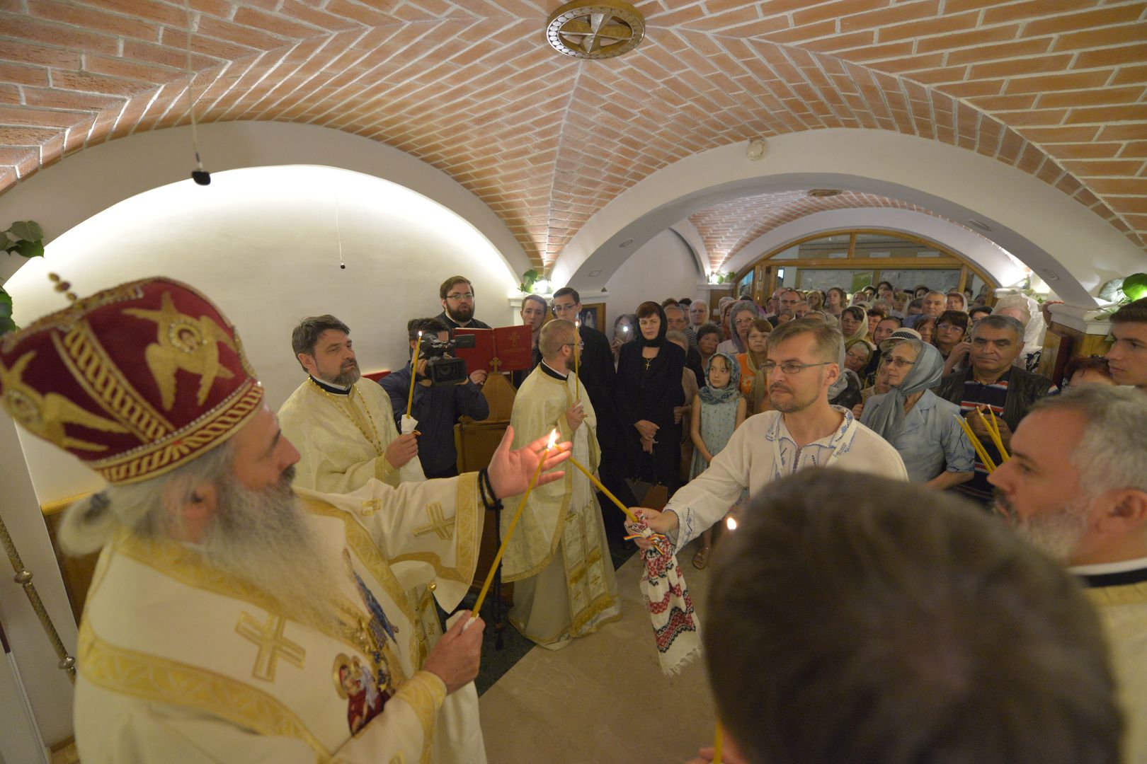 Paraclisul „Sfânta Treime” al Spitalului Providența a fost târnosit