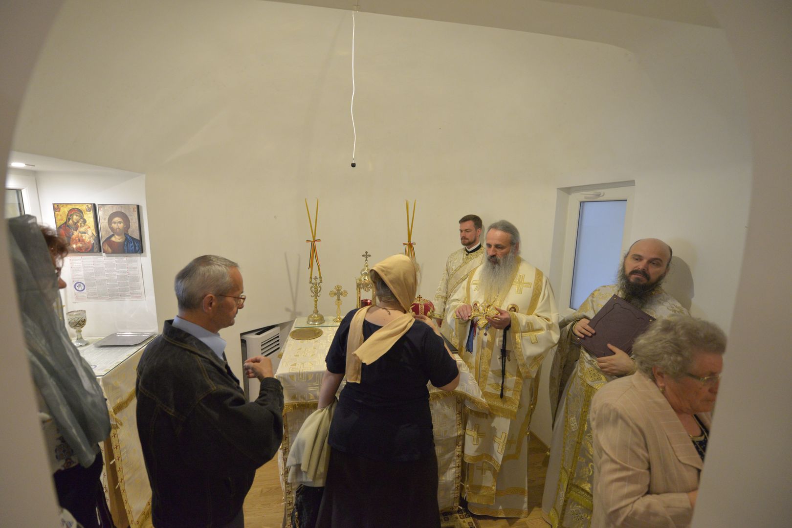 Paraclisul „Sfânta Treime” al Spitalului Providența a fost târnosit