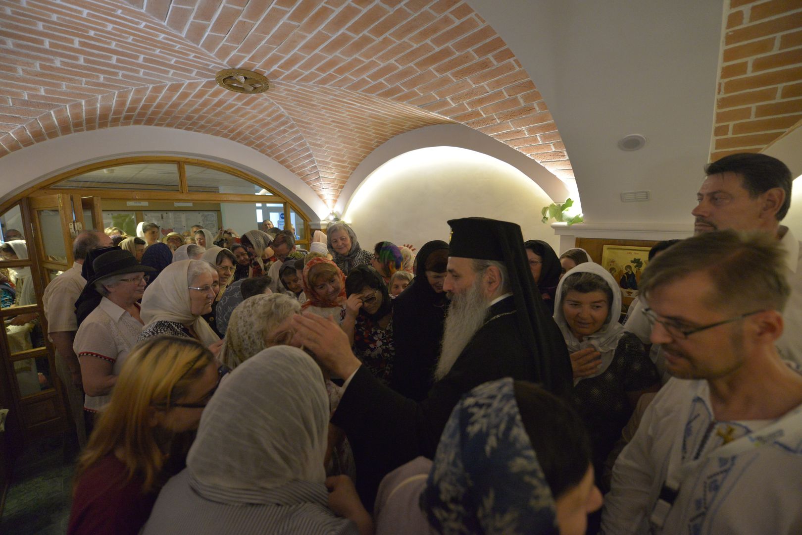 Paraclisul „Sfânta Treime” al Spitalului Providența a fost târnosit