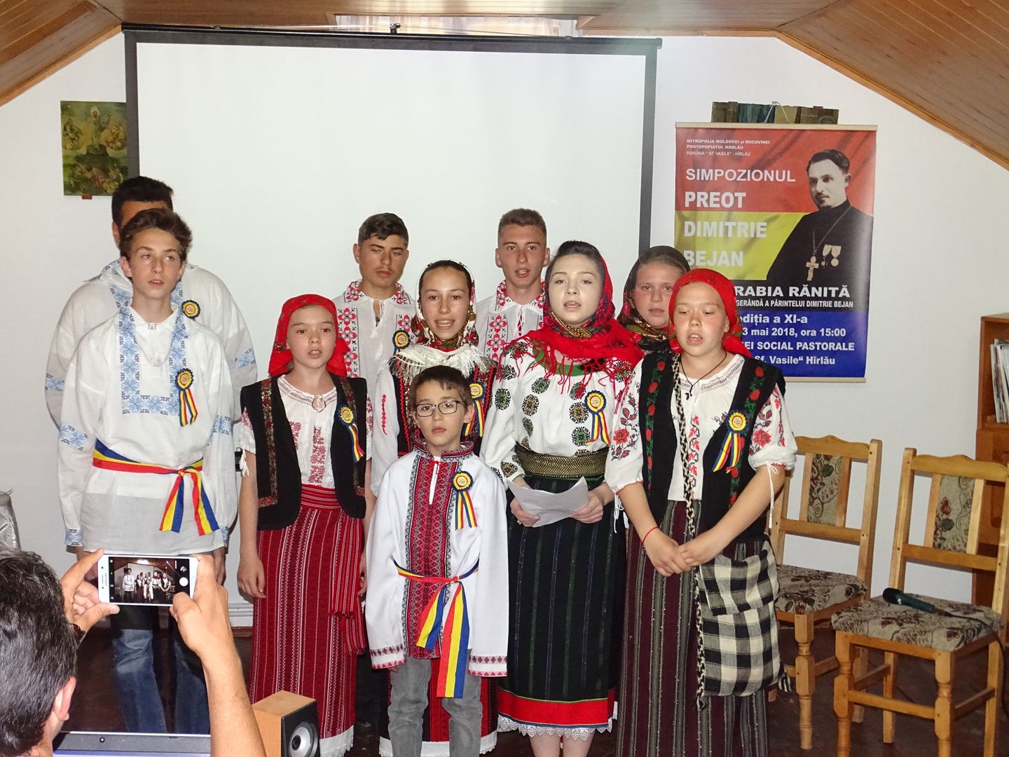 Simpozionul „Basarabia răpită – părintele Dimitrie Bejan” a avut loc la Hârlău Simpozionul „Basarabia răpită – părintele Dimitrie Bejan” a avut loc la Hârlău