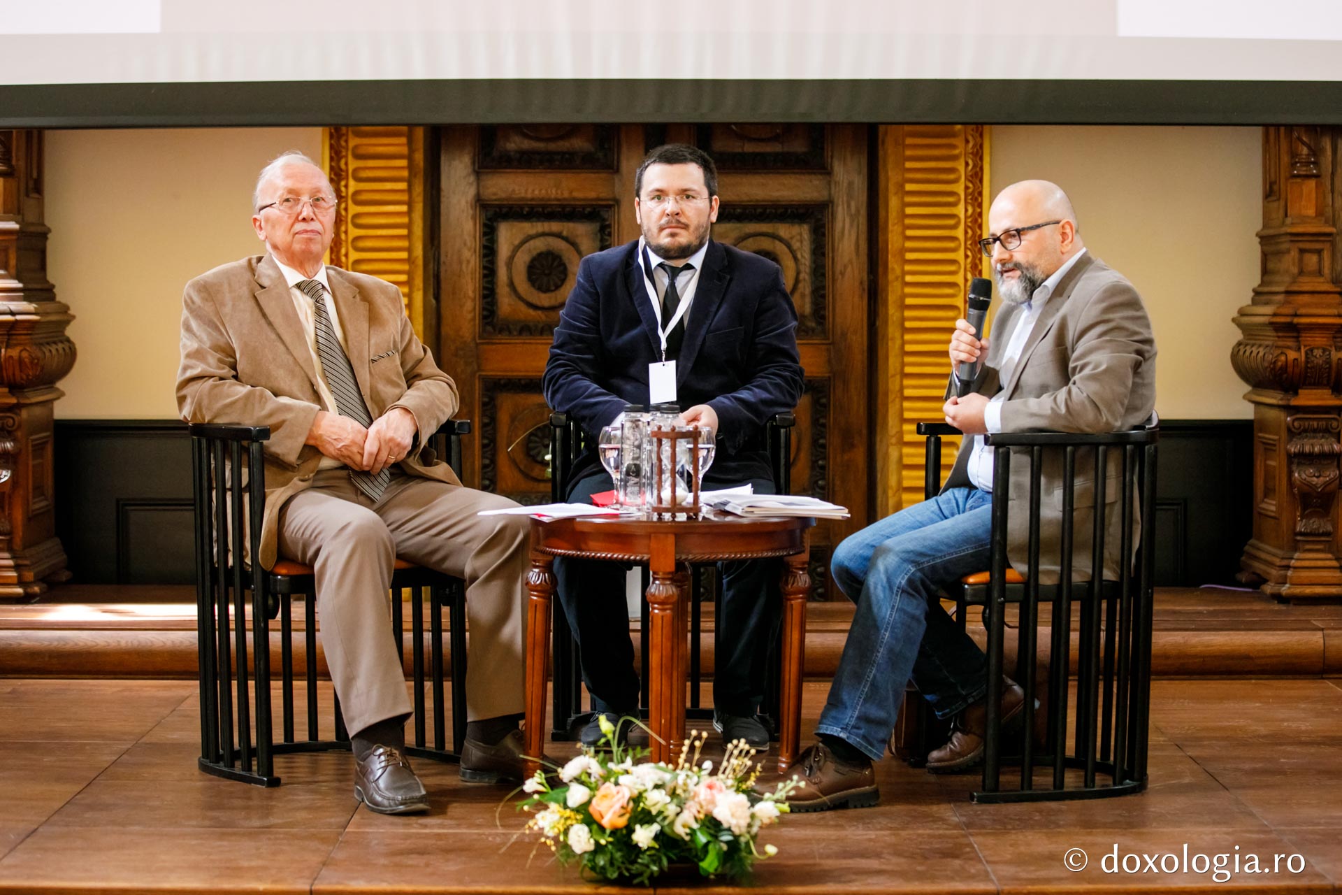 Simpozionul „Stăniloae” – Radu Preda: „Identitatea nu se definește prin delimitări față de alții ci este reperabilă pentru că este parte a unui întreg mai mare”