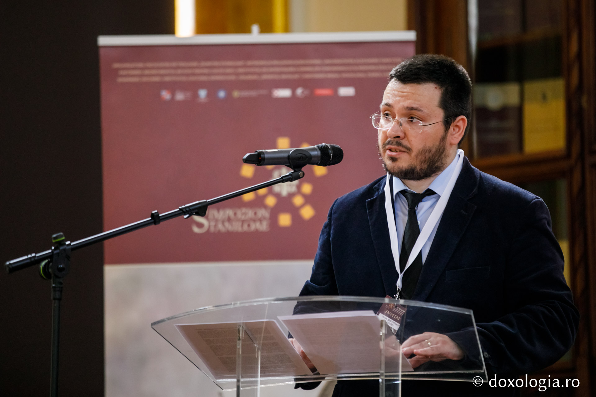 Simpozionul „Stăniloae” – Radu Preda: „Identitatea nu se definește prin delimitări față de alții ci este reperabilă pentru că este parte a unui întreg mai mare”