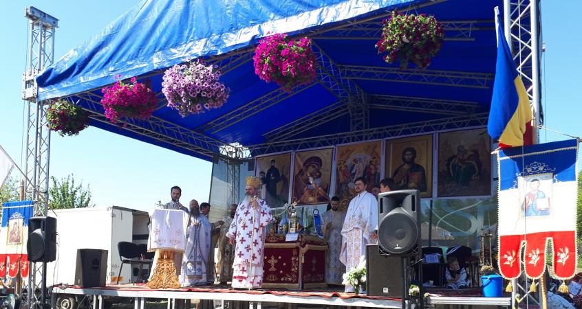 Preasfinţitul Ignatie: „Rugăciunea şi Cuvântul lui Dumnezeu sunt cel mai puternic antidepresiv”