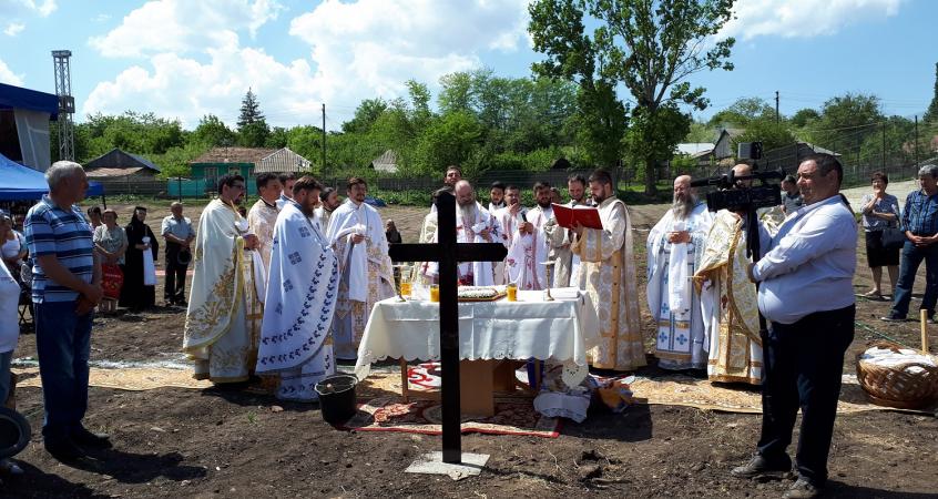 Preasfinţitul Ignatie: „Rugăciunea şi Cuvântul lui Dumnezeu sunt cel mai puternic antidepresiv”