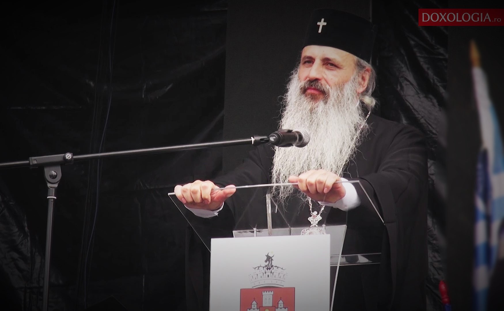 (Video) „Dumnezeu vrea să vă împliniți în cariera voastră” - IPS Teofan