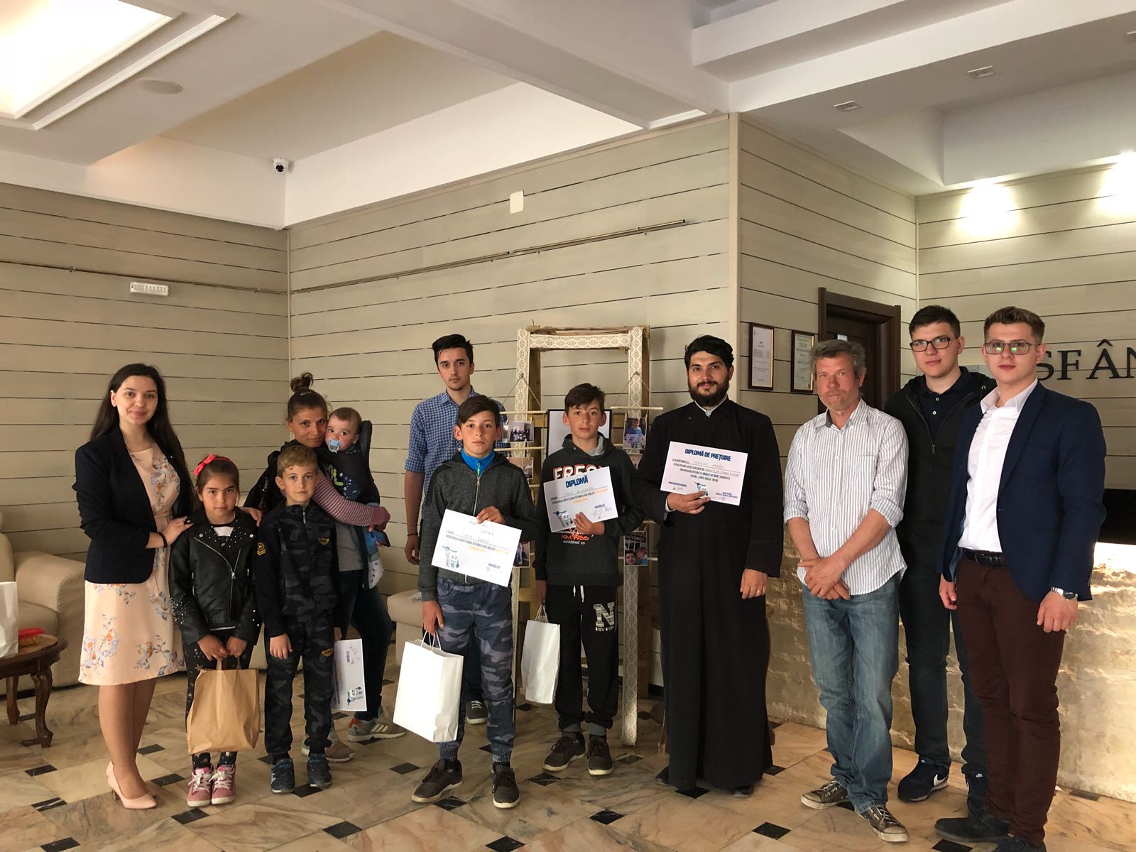 O nouă ediţie a proiectului „Dăruieşte un zâmbet“