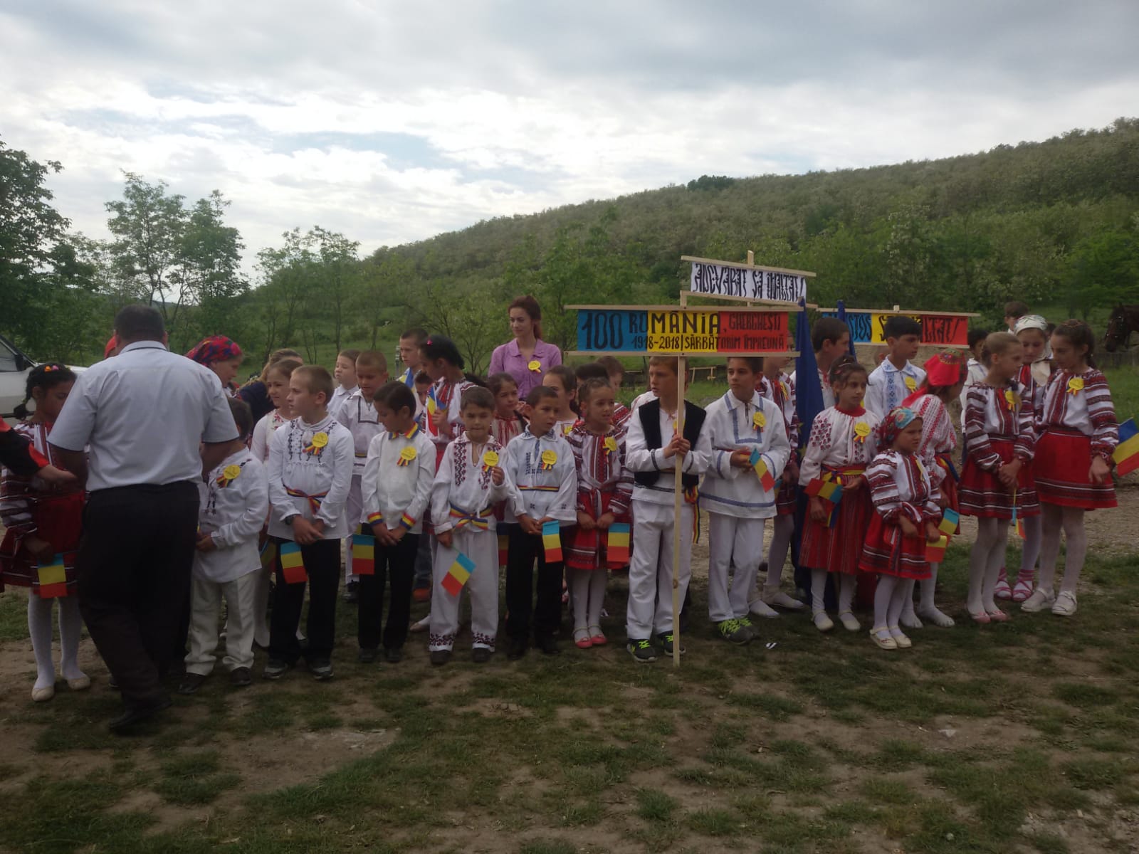 Ziua de pomenire a eroilor, cinstită la Ghergheşti Ziua de pomenire a eroilor, cinstită la Ghergheşti