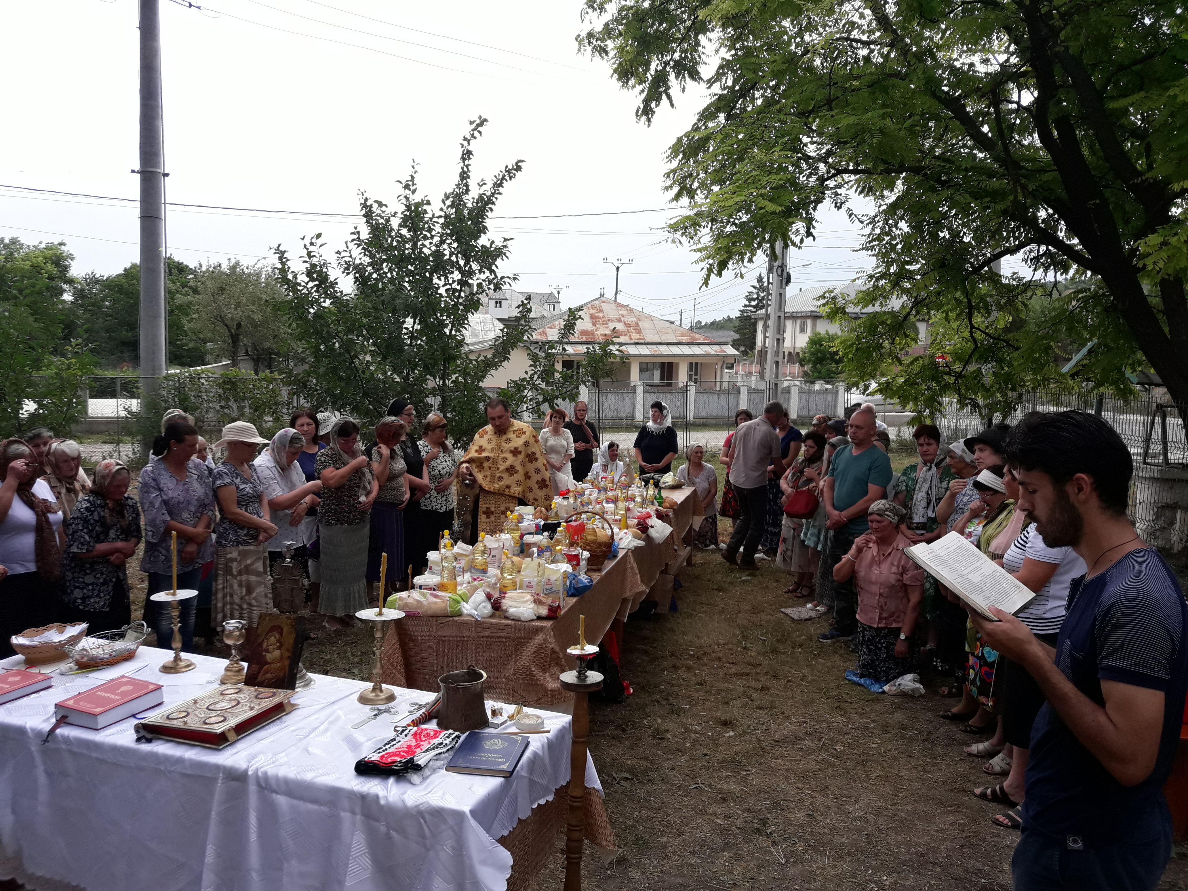 Rugăciune pentru ploaie binecuvântată în Parohia Tomești I