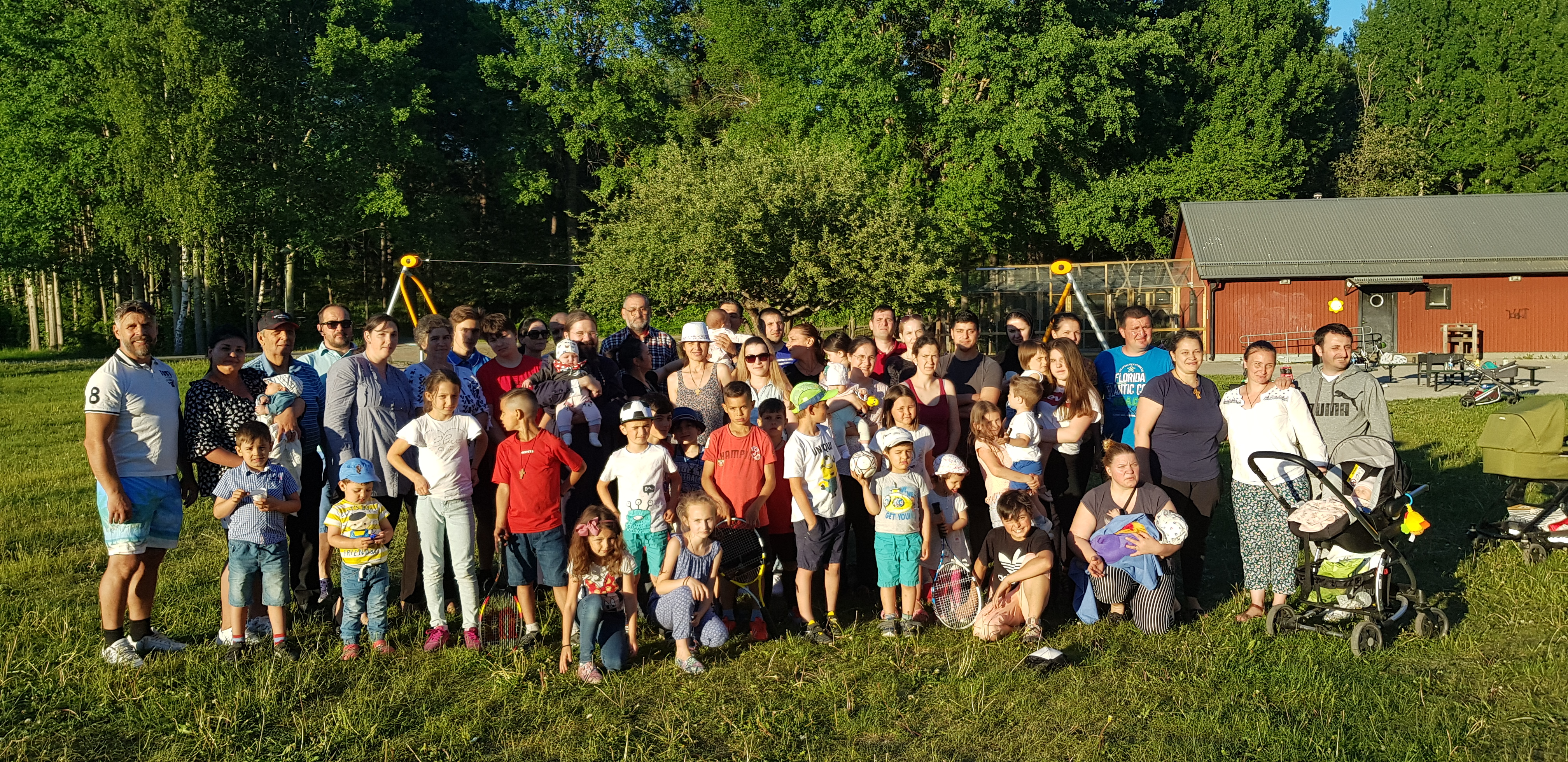 PS Macarie:  „Unul dintre semnele distinctive că încă nu ne-am pierdut copilăria este capacitatea de a ne bucura de fața luminoasă a pruncilor” PS Macarie:  „Unul dintre semnele distinctive că încă nu ne-am pierdut copilăria este capacitatea de a ne bucura de fața luminoasă a pruncilor”