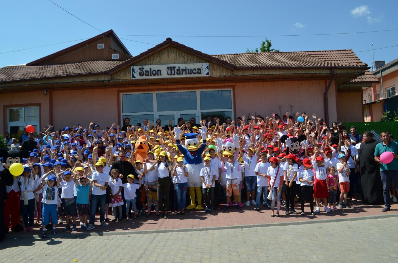 Preasfințitul Ignatie: „Noi îi iubim pe copii pentru ceea ce sunt, nu pentru ceea ce au” (galerie foto)