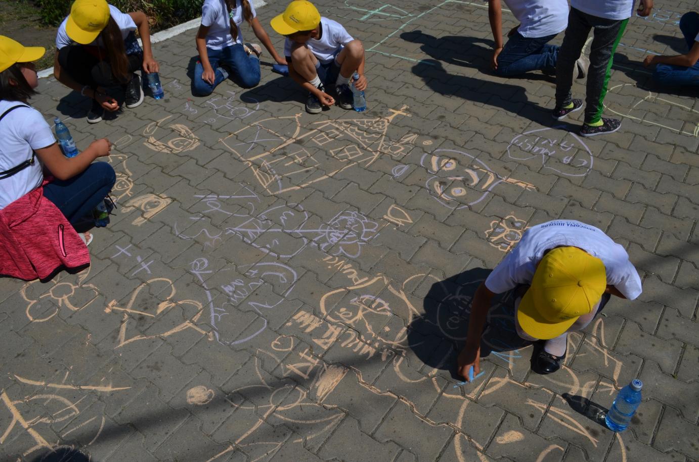 Preasfințitul Ignatie: „Noi îi iubim pe copii pentru ceea ce sunt, nu pentru ceea ce au” (galerie foto)