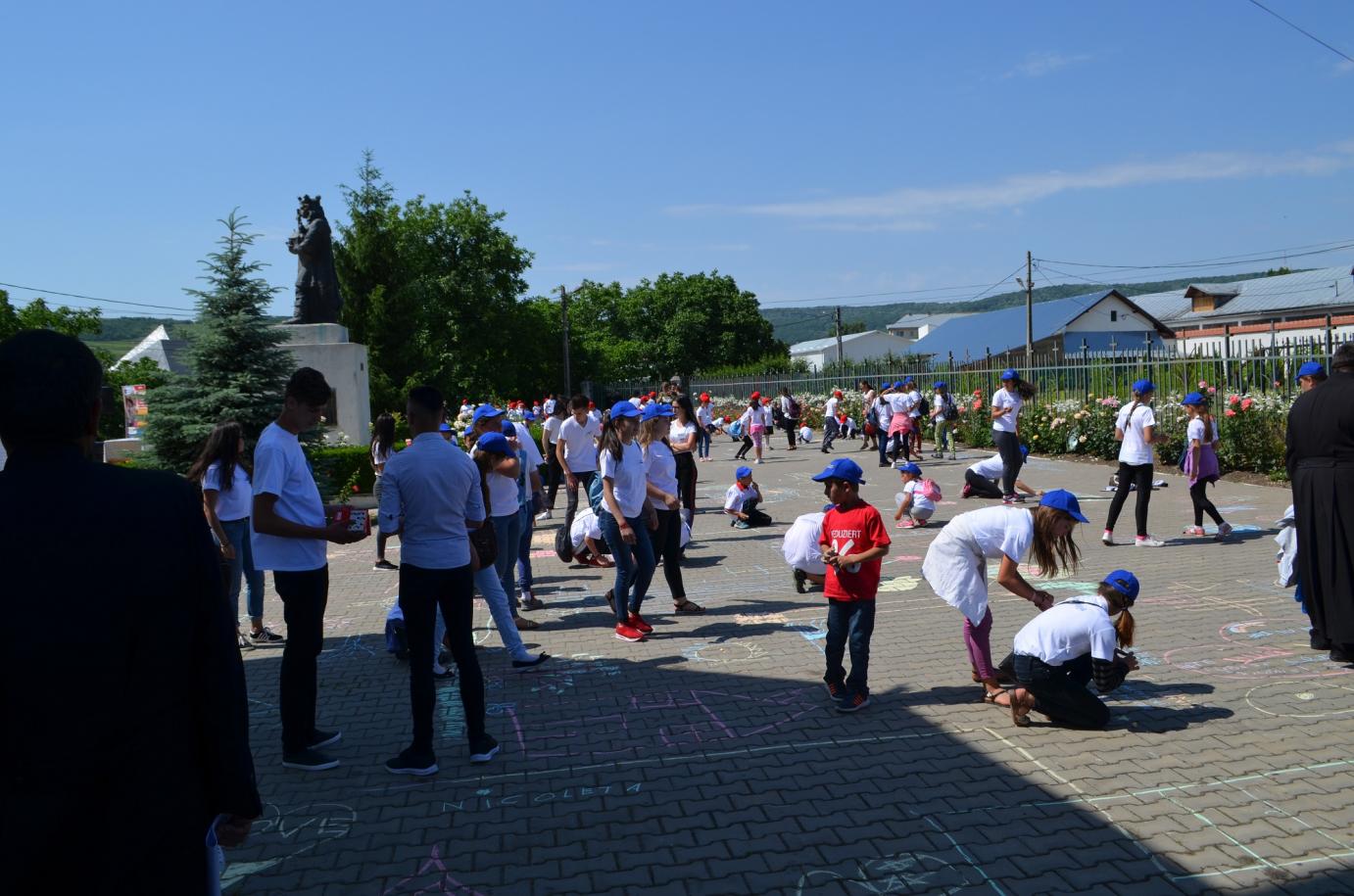 Preasfințitul Ignatie: „Noi îi iubim pe copii pentru ceea ce sunt, nu pentru ceea ce au” (galerie foto)