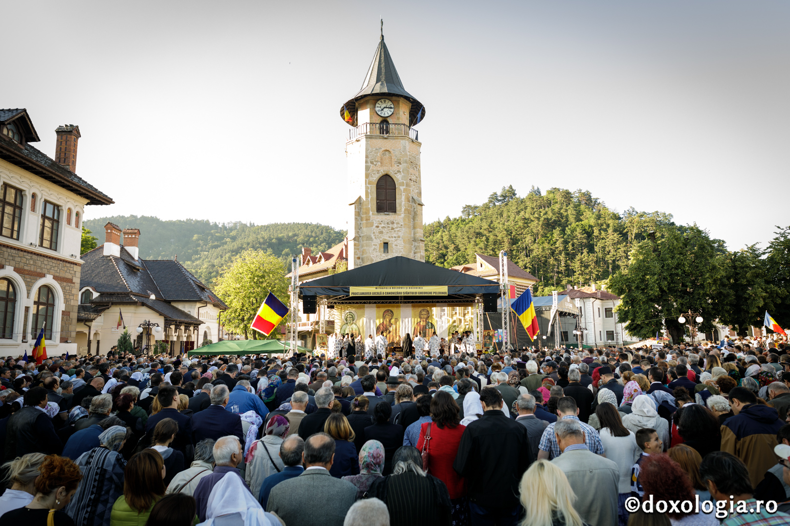 Proclamare la Piatra-Neamț a canonizării Sfântului Gheorghe Pelerinul: „Acest om a fost stâlp și prezență a lui Dumnezeu în viața cetății”