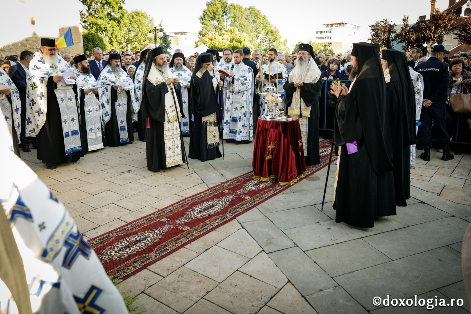 Proclamare la Piatra-Neamț a canonizării Sfântului Gheorghe Pelerinul: „Acest om a fost stâlp și prezență a lui Dumnezeu în viața cetății”