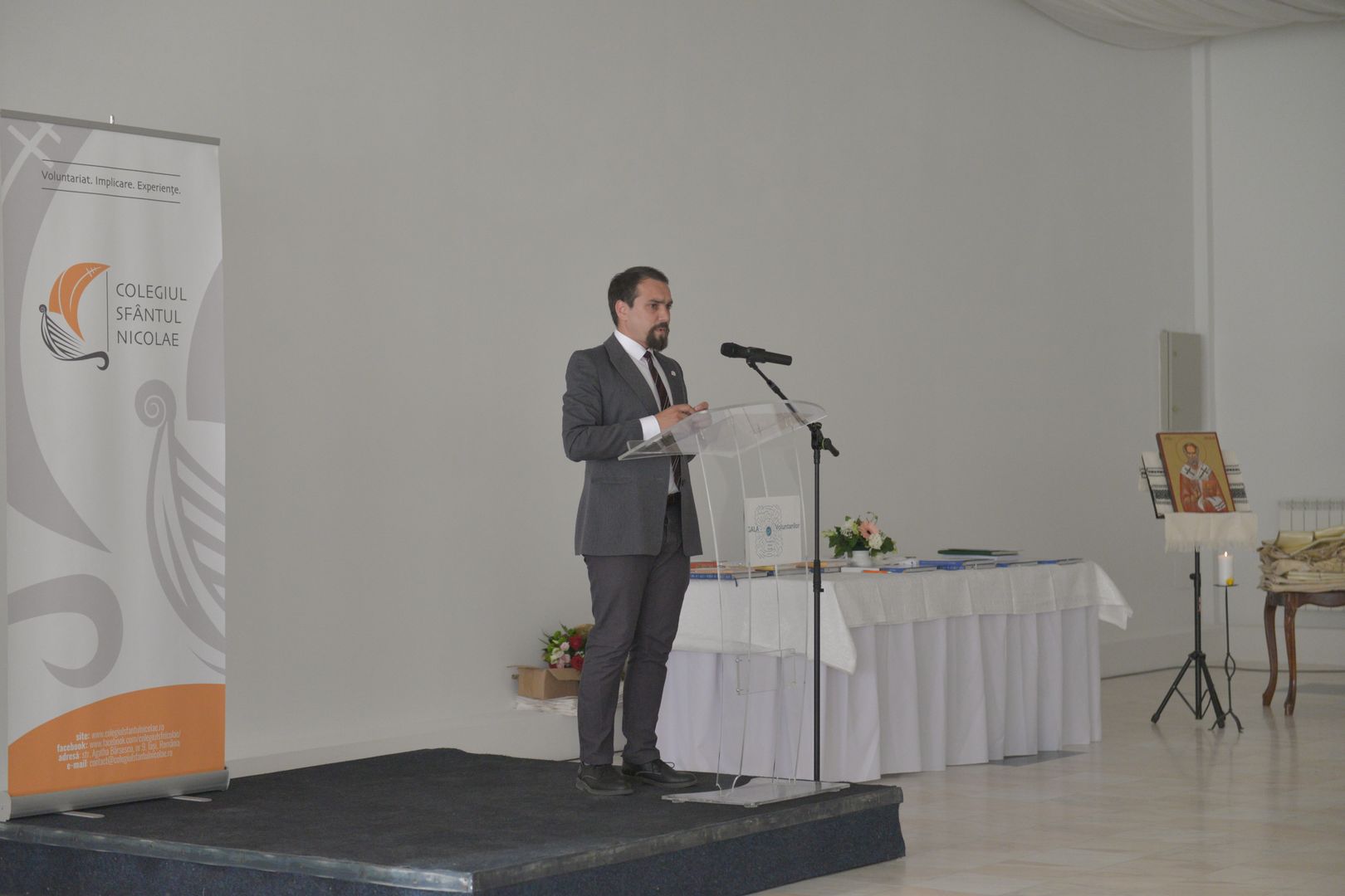 Gala Voluntarilor Colegiului „Sfântul Nicolae” – implicare în comunitate