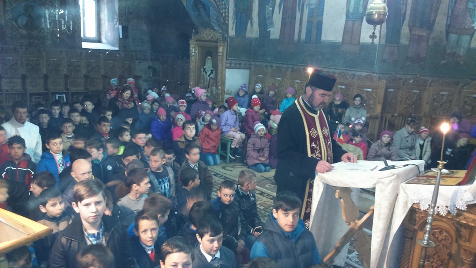 Concursul „Evlavioşi în vacanţă”, în Parohia Pârcovaci