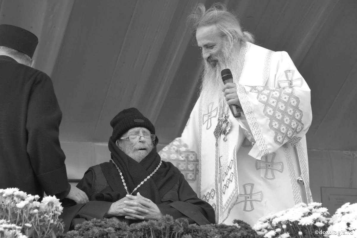 Părintele Arhimandrit Mina Dobzeu a trecut la Domnul