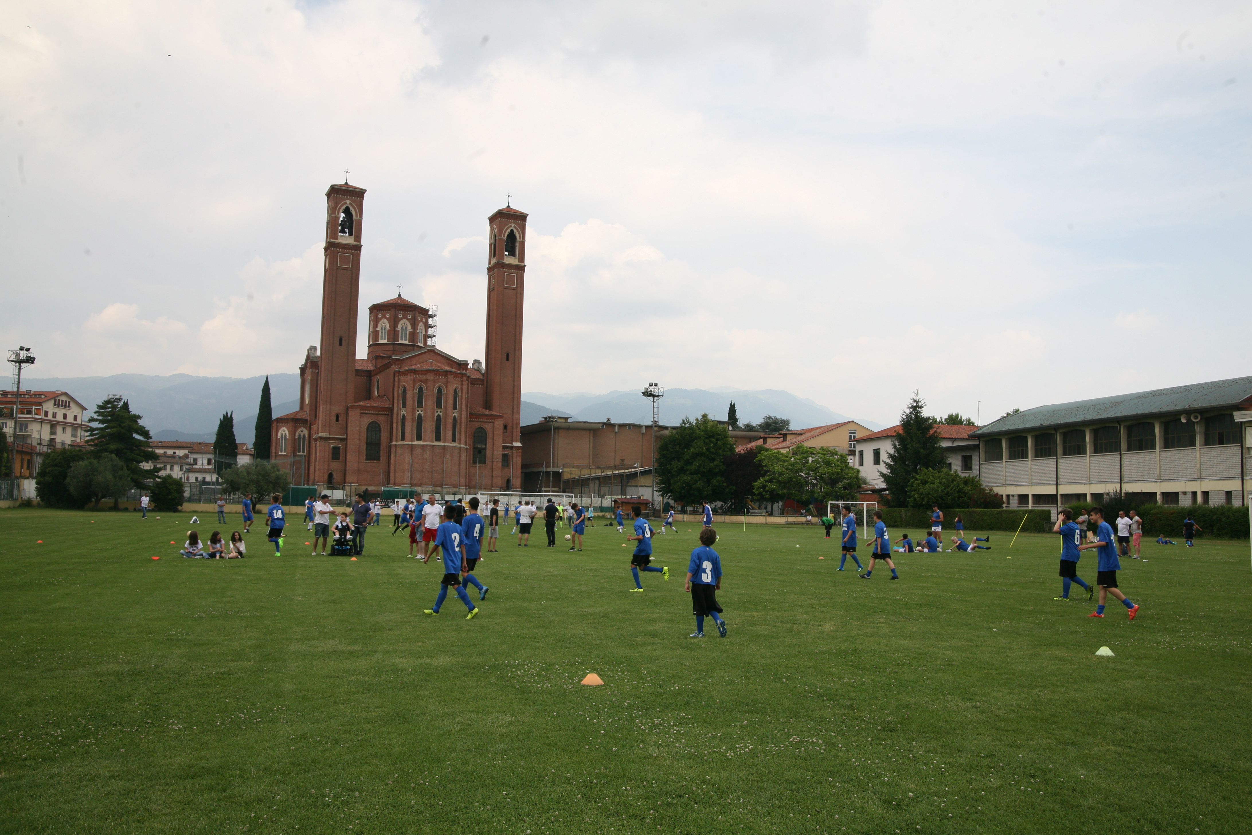 Etapa finală a „Festivalului bucuriei” a avut loc în Bassano del Grappa (Italia)