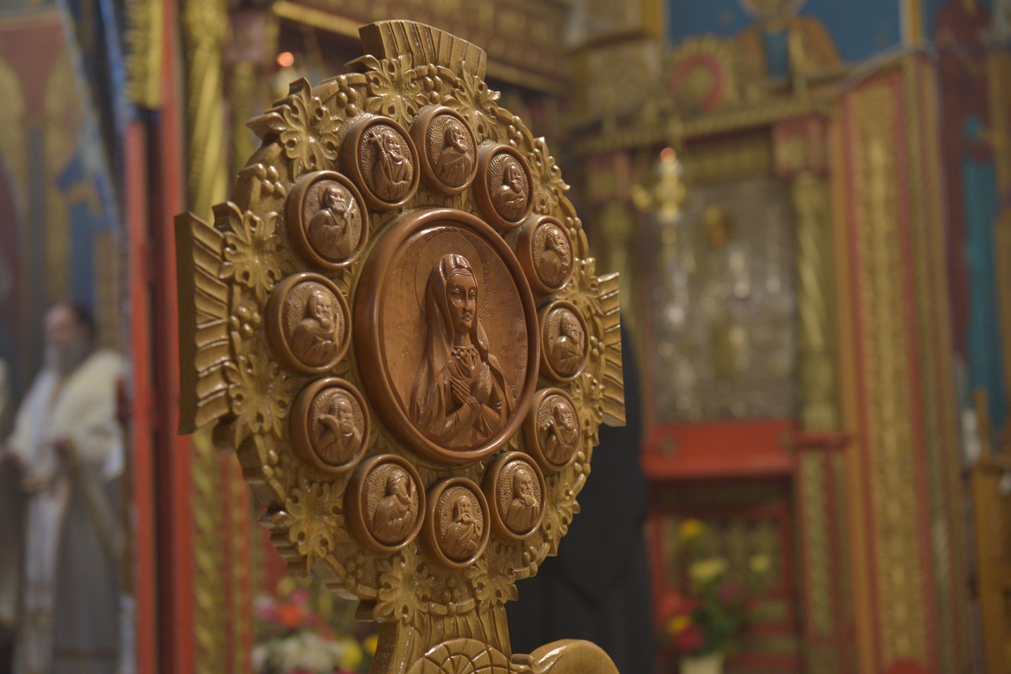 Părintele mărturisitor Mina Dobzeu a primit „sărutarea cea mai de pe urmă“