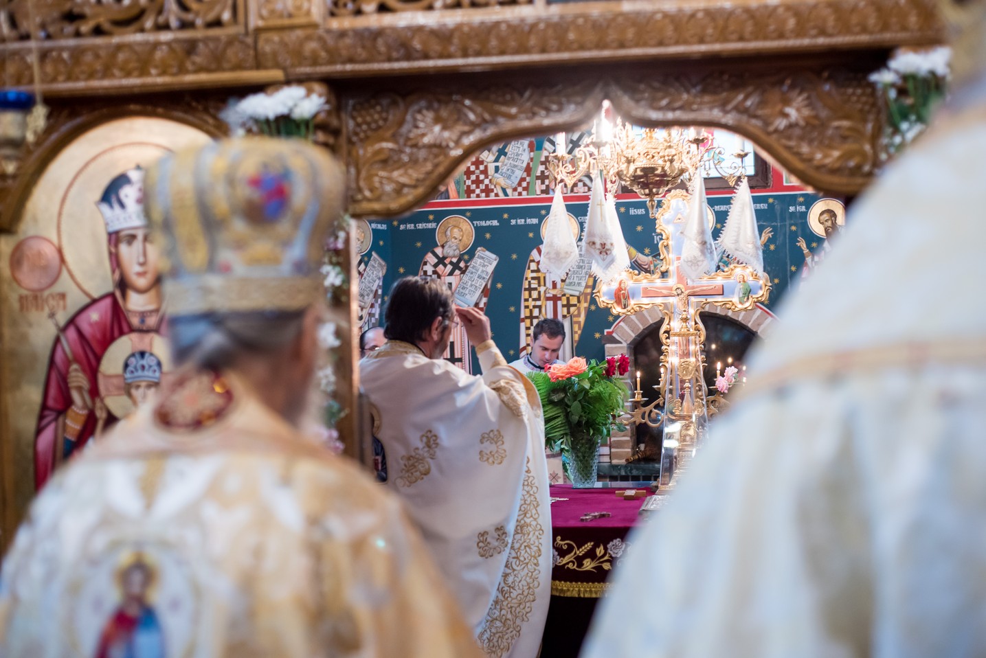 IPS Pimen, la sfințirea bisericii din Ipotești: „Să ne îngrijim de hrana pentru trup, dar nu îngrijorându-ne”