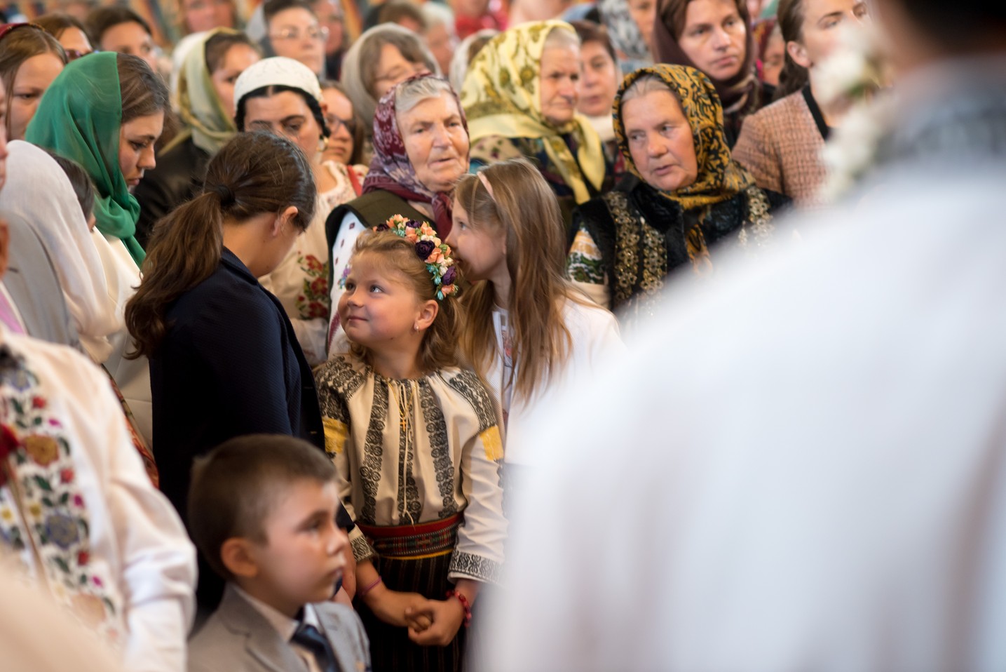 IPS Pimen, la sfințirea bisericii din Ipotești: „Să ne îngrijim de hrana pentru trup, dar nu îngrijorându-ne”