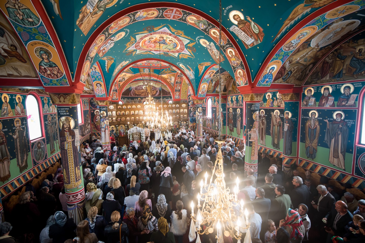 IPS Pimen, la sfințirea bisericii din Ipotești: „Să ne îngrijim de hrana pentru trup, dar nu îngrijorându-ne”