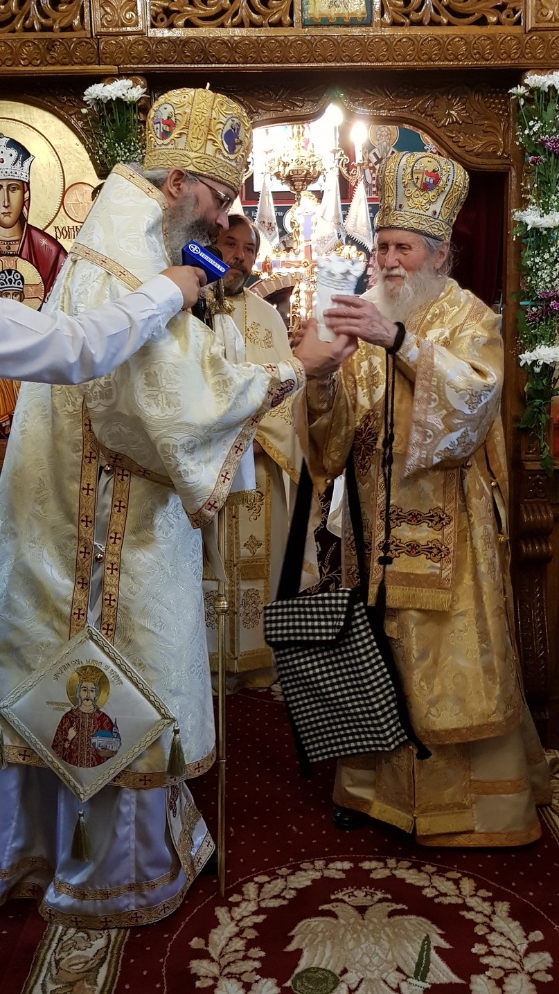 IPS Pimen, la sfințirea bisericii din Ipotești: „Să ne îngrijim de hrana pentru trup, dar nu îngrijorându-ne”