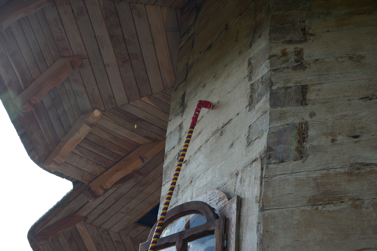 IPS Mitropolit Teofan, la Mănăstirea Tarcău: „Sfinții sunt cei care, prin taina smereniei lor, nu doresc să-l domine pe celălalt”