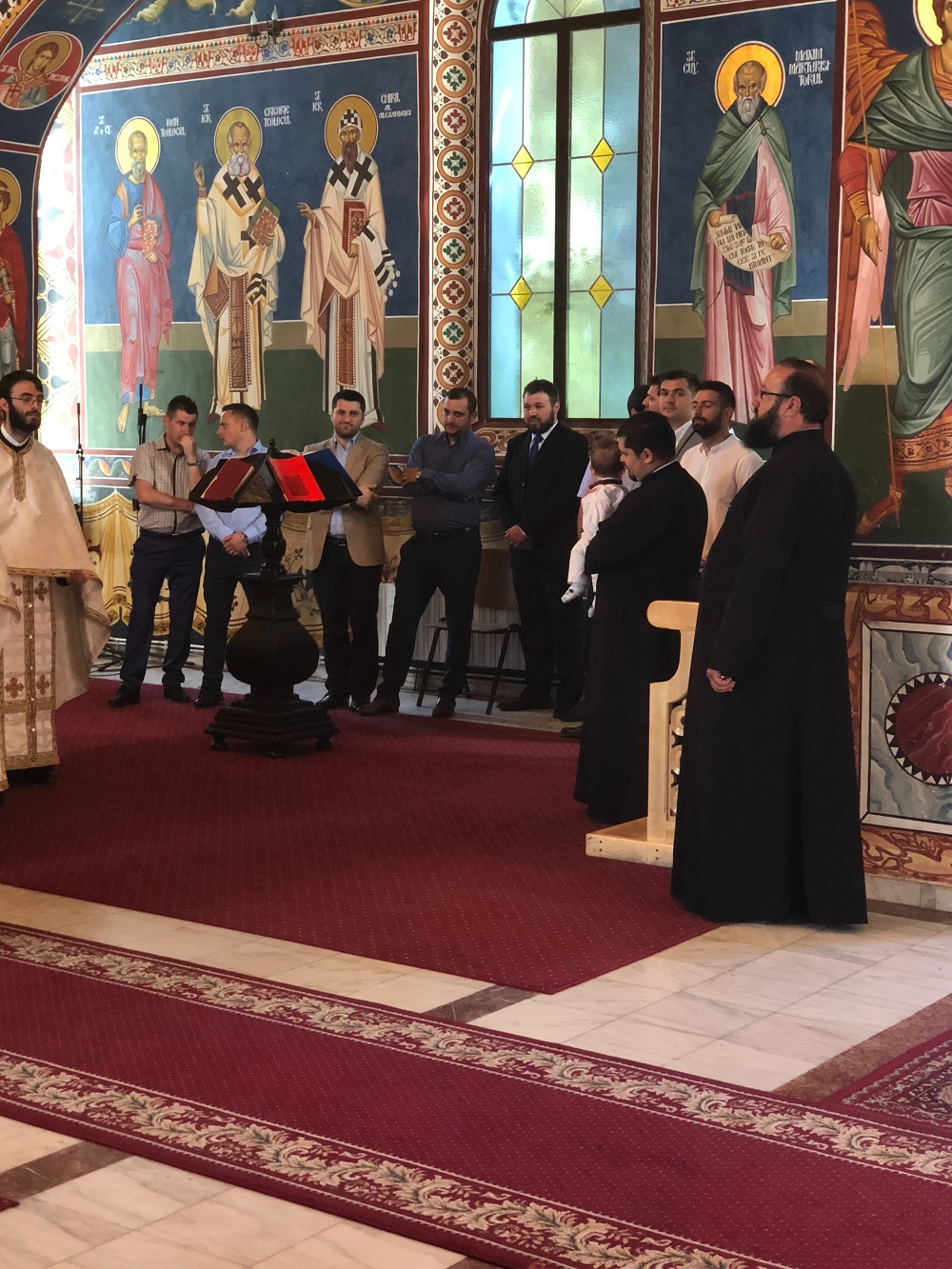 Întâlnirea de zece ani a elevilor Seminarului Teologic „Sfântul Ierarh Vasile cel Mare” din Iași