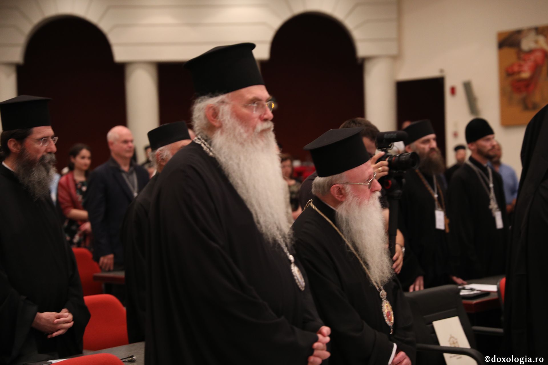 DMOPC18, Creta: Deschiderea oficială a Conferinței și prima zi de comunicări în plen