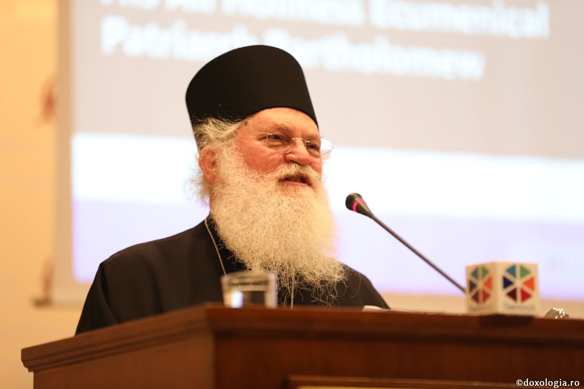 DMOPC18, Creta: Deschiderea oficială a Conferinței și prima zi de comunicări în plen