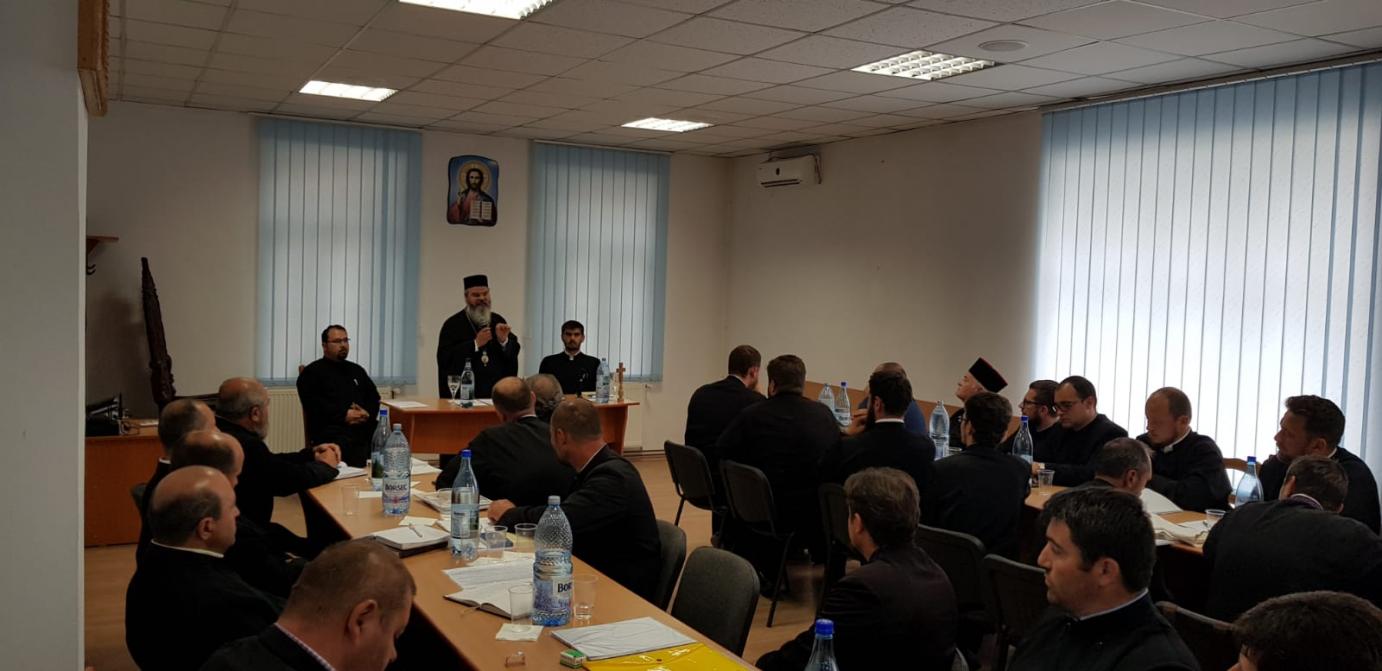 Întrunire preoţească în Protopopiatul Huşi