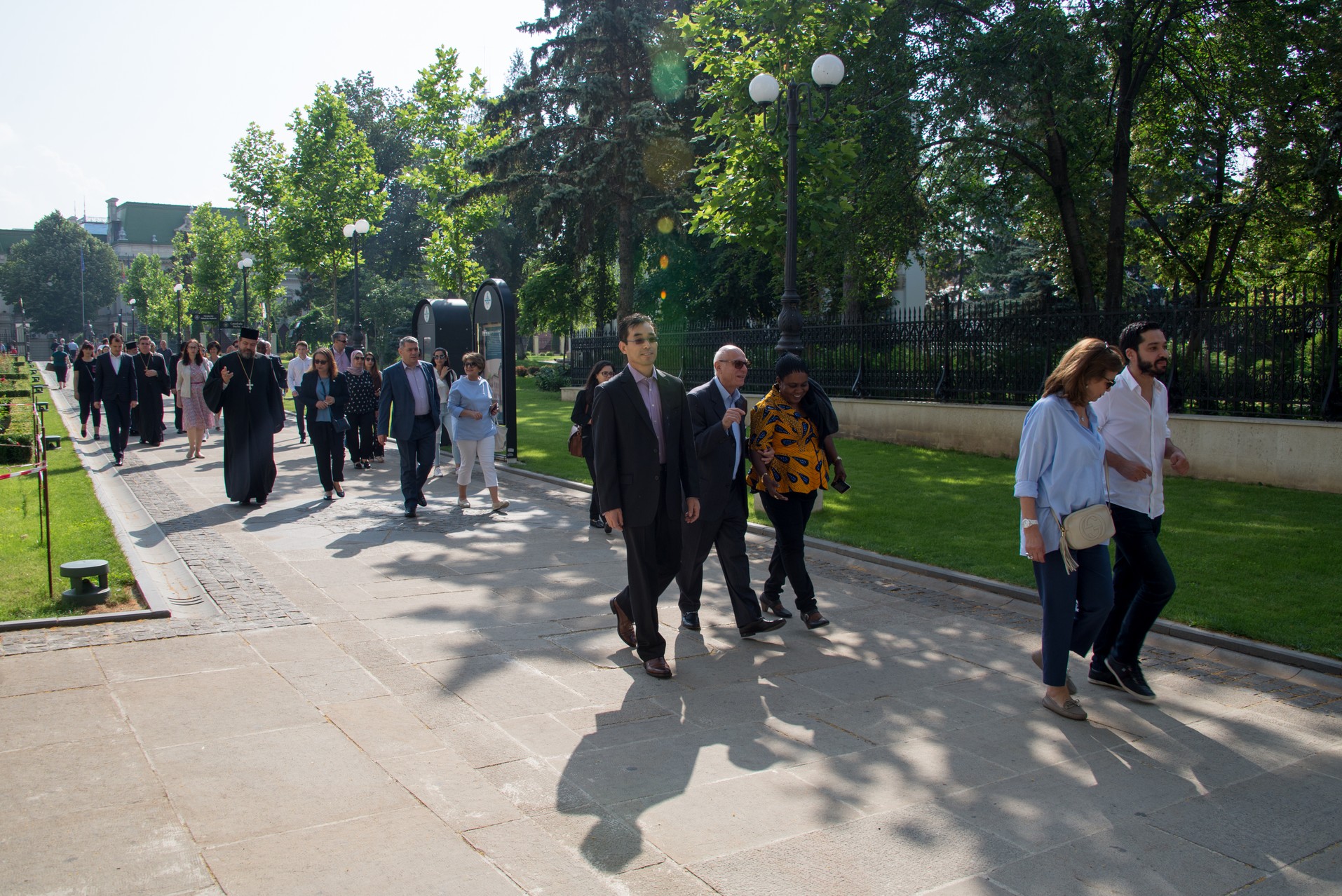 Reprezentanți din 22 de ambasade, în vizită la Ansamblul Mitropolitan din Iași