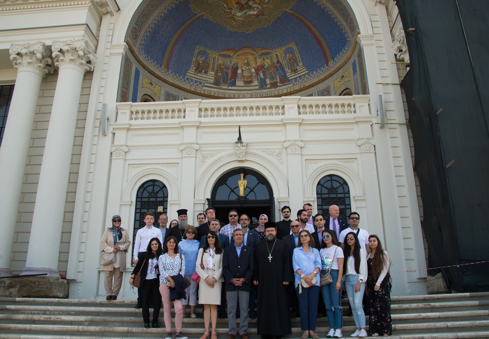 Reprezentanți din 22 de ambasade, în vizită la Ansamblul Mitropolitan din Iași